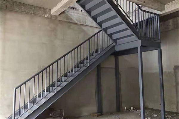 内蒙古焊接钢楼梯